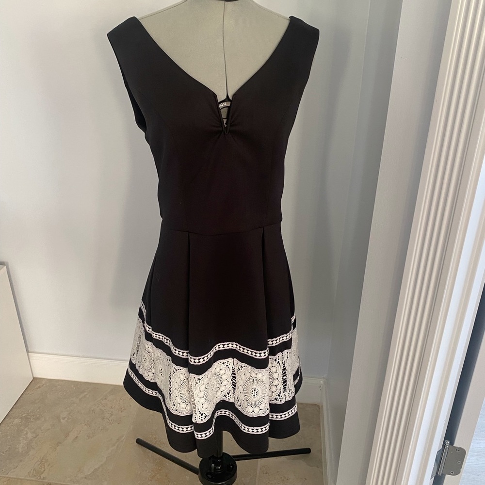 black alya sleeveless dress with lace insert SIZE S